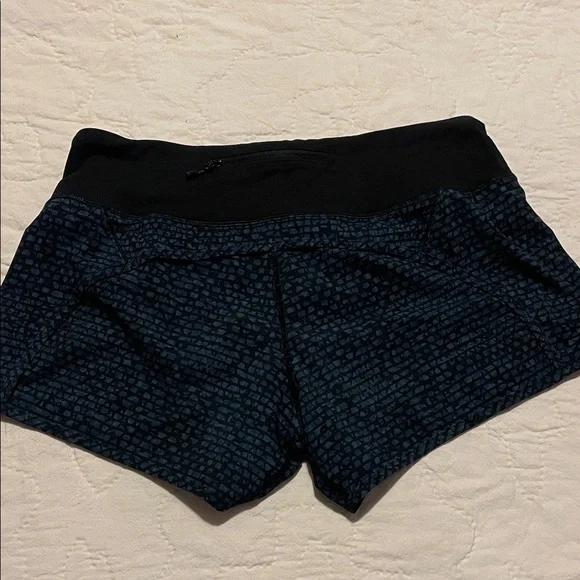 Lululemon Athletica Black and Blue Athletic Shorts - Picture 4 of 7